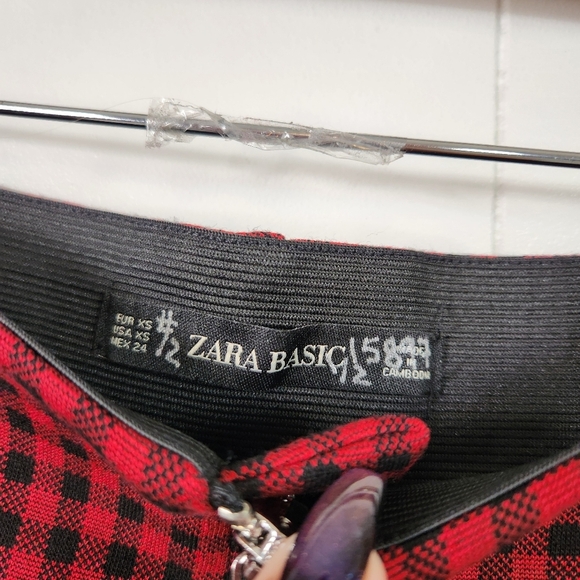 Zara Red Black Buffalo Check Mini Plaid Zip Strech Knit Pants High Rise Leggings - Picture 7 of 9